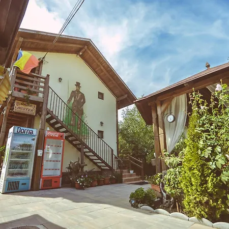 Casa Mister Sulina