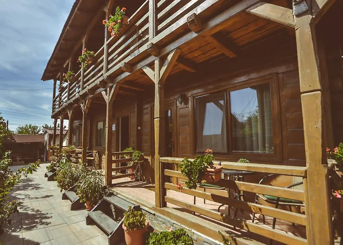 Casa Mister בית הארחה 4*